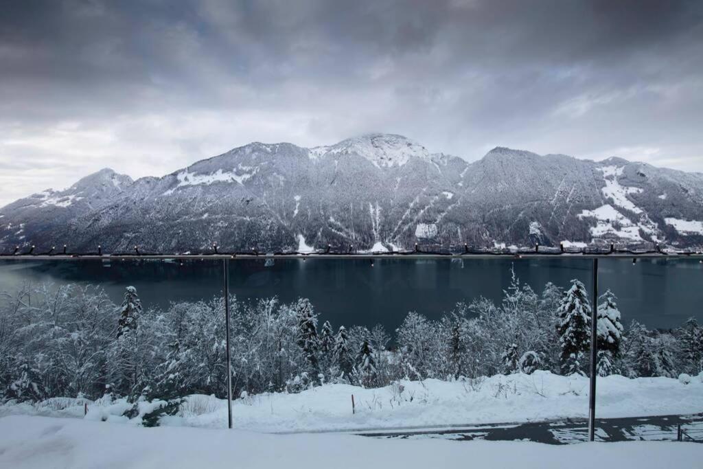 Exklusives Chalet Mit Traumhafter See- Und Bergsicht Seelisberg Eksteriør billede