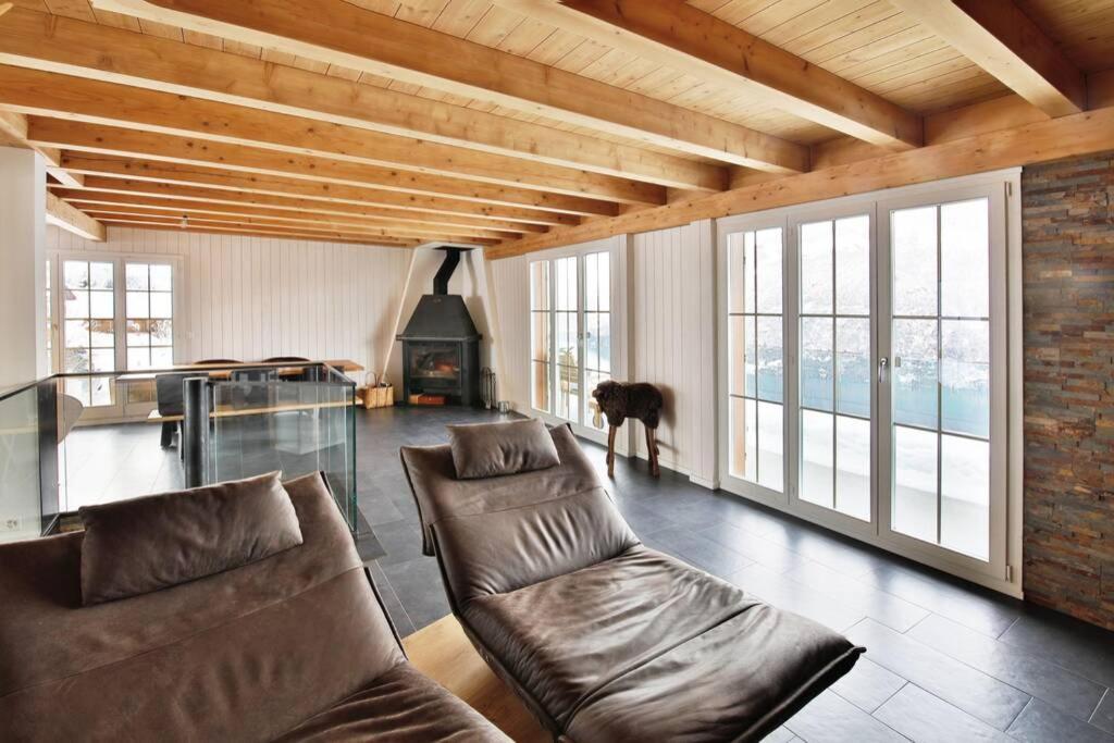 Exklusives Chalet Mit Traumhafter See- Und Bergsicht Seelisberg Eksteriør billede