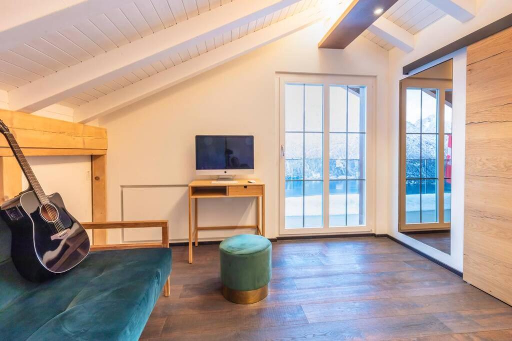 Exklusives Chalet Mit Traumhafter See- Und Bergsicht Seelisberg Eksteriør billede