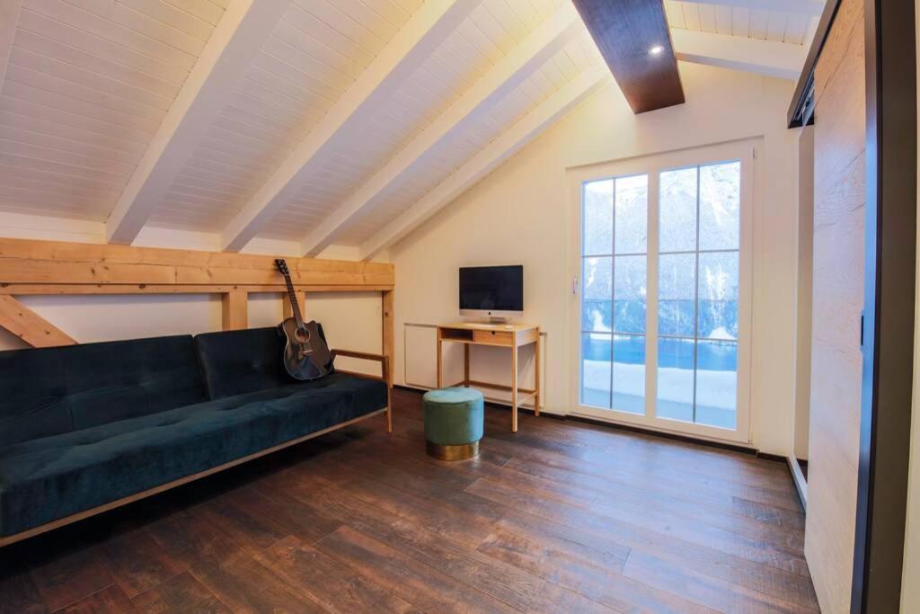 Exklusives Chalet Mit Traumhafter See- Und Bergsicht Seelisberg Eksteriør billede